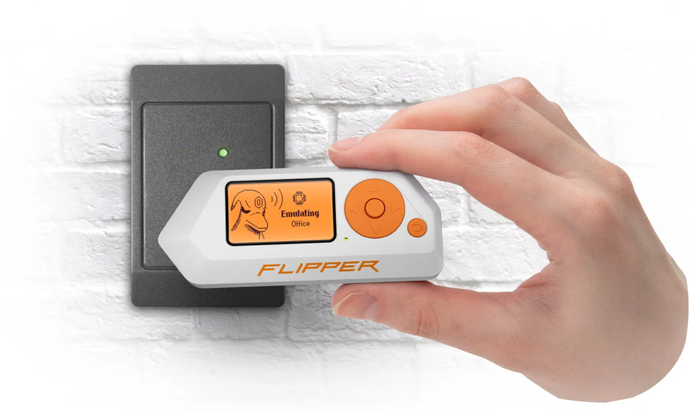 
                                                            Flipper Zero